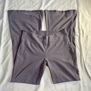 Gray Yoga Pants / Flare Leggings by Forever 21